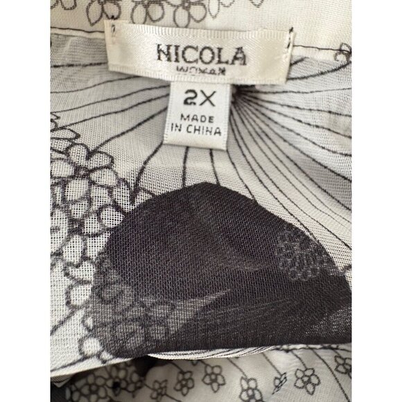 Nicola Women's Black & White Floral Sheer Button-Up Blouse Size 2X - Picture 7 of 8